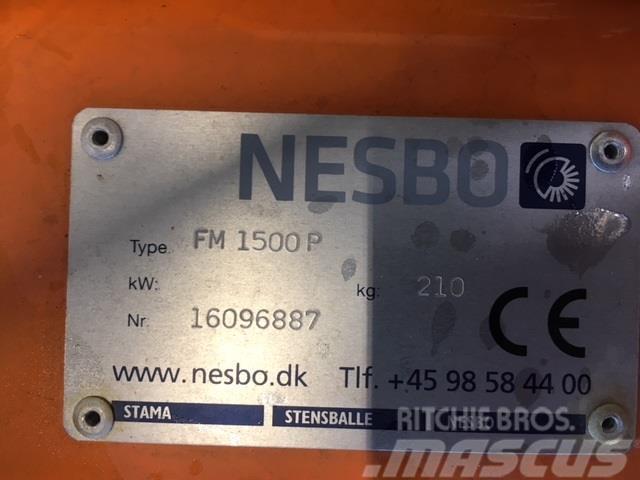 Nesbo FM 1500 P Підмітальні машини
