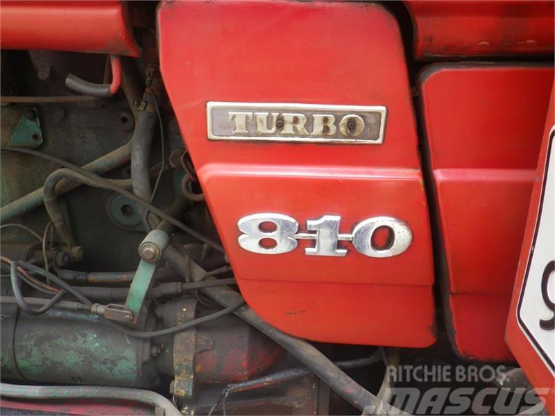 Volvo 810 Трактори
