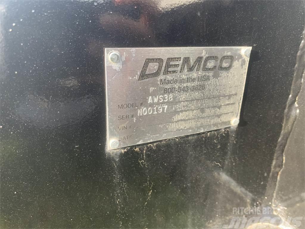 Demco AWS38 Причепи перевантажувачі зерна