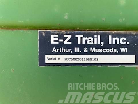E-Z Trail 500 Причепи перевантажувачі зерна