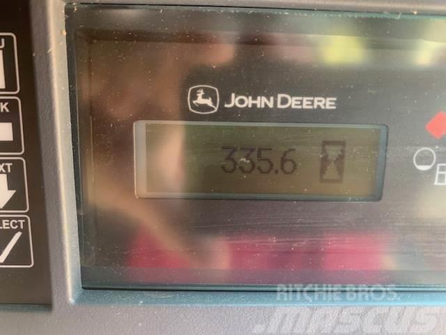John Deere 333G Малі навантажувачі