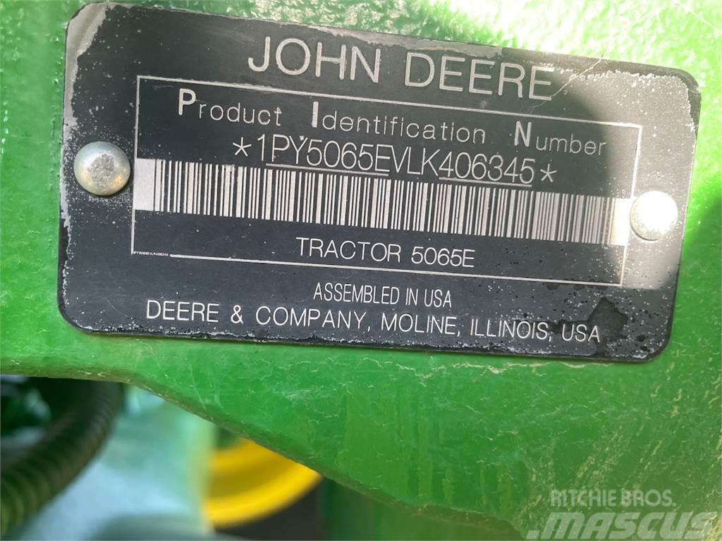 John Deere 5065E Трактори
