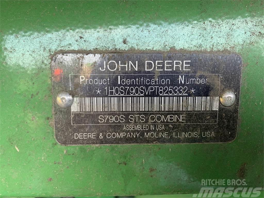 John Deere S790 Зернозбиральні комбайни