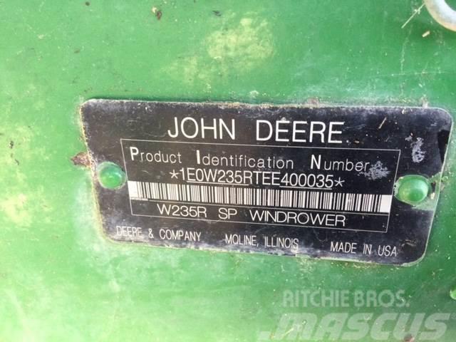 John Deere W235 Косилки