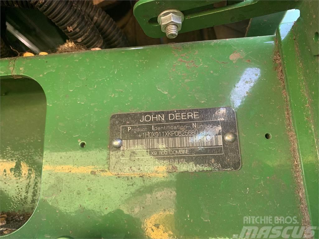 John Deere X9 1100 Зернозбиральні комбайни