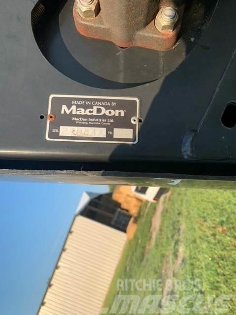 MacDon FD75-35 Додаткове обладнання для збиральних комбайнів