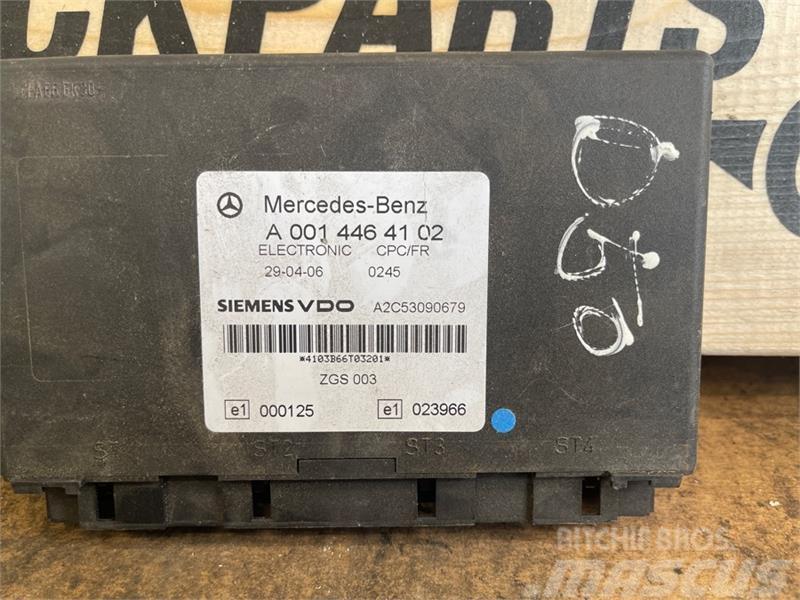 Mercedes-Benz MERCEDES ECU ZGS CPC FR A0014464102 Електроніка