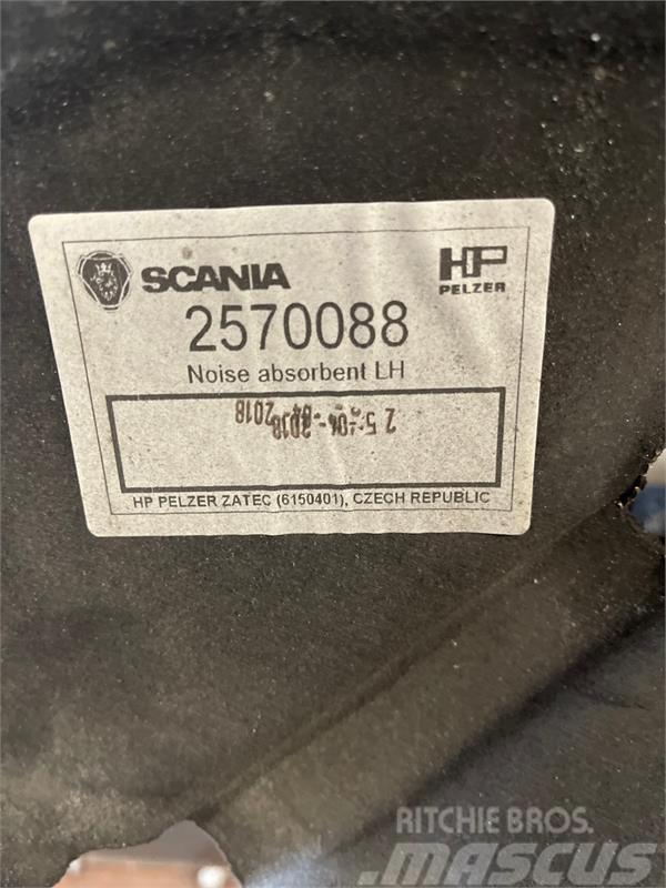 Scania  CAB FLOOR 2570088 Інше обладнання