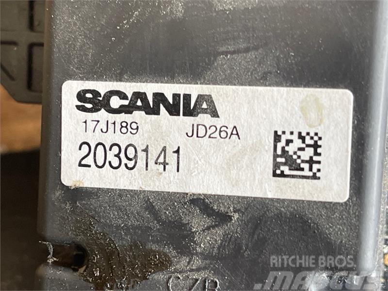 Scania  LEVER 2039141 Інше обладнання