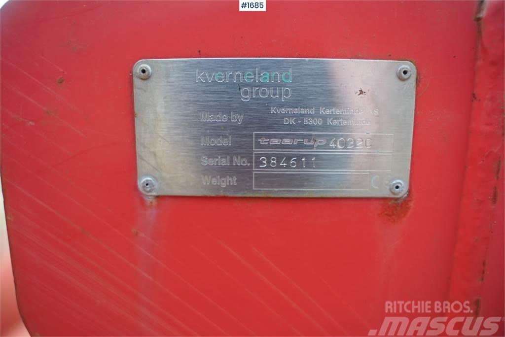 Kverneland Taarup 4302 C Інше обладнання для фуражних комбайнів