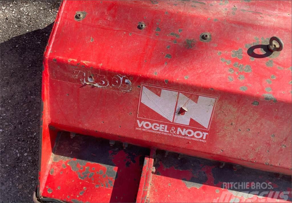 Vogel & Noot 305 Газонні і лукові косилки