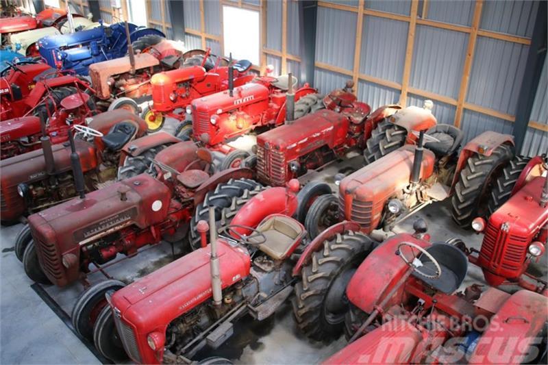  - - -  Ældre blandede traktorer Трактори