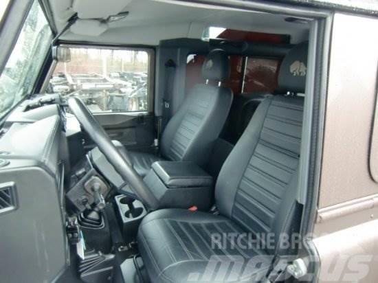 Land Rover DEFENDER LD Вантажівки / спеціальні