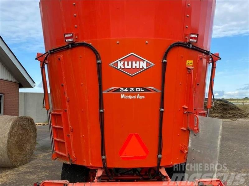 Kuhn Profile 34.2 DL Завантажувачі змішувальних машин