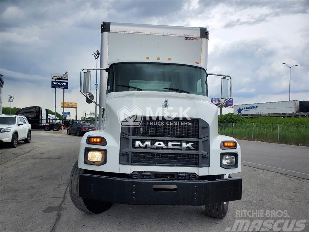 Mack MD642 Фургони