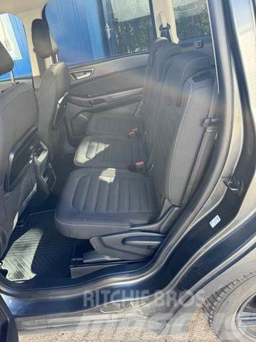 Ford Galaxy Titanium AWD Панельні фургони