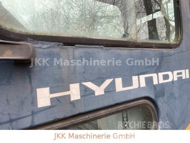 Hyundai Robex130LC 3 Гусеничні екскаватори