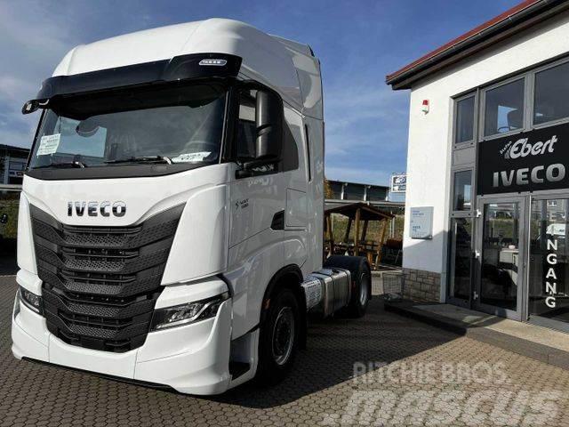 Iveco S-Way 530 (AS440S53T/P) Intarder ACC Navi Тягачі