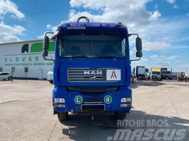 MAN TGA 26.440 6X4 for containers with crane vin 874 Автокрани