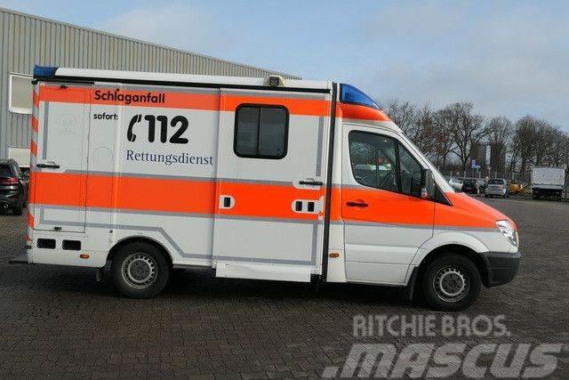 Mercedes-Benz 316 CDI Sprinter 4x2, Klima, Navi, Rettungswagen Машини швидкої допомоги