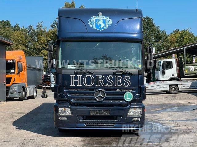 Mercedes-Benz Actros 1836 Pferdetransporter+Wohnabteil 6.Pferd Автотранспорт для перевезення тварин