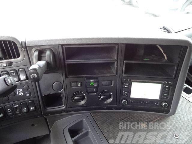 Scania P280 6X2*4 Шасі з кабіною