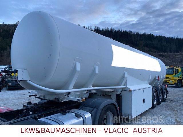 Schwarzmüller Benzin / Diesel 43.000 l 5kamm, Pumpe Напівпричепи-автоцистерни
