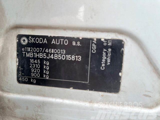 Skoda Praktik 1,2 benzin, manual vin 813 Пікапи / Бічне розвантаження