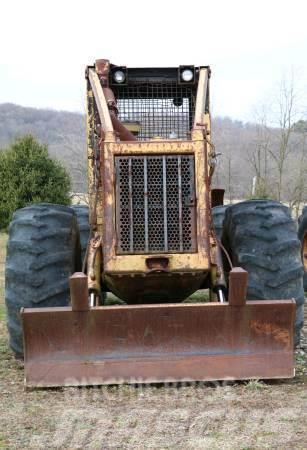 CAT 518 Трельовочні трактора
