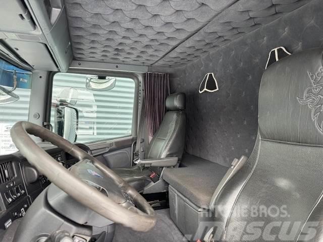Scania R560 6X4 Kippipuolikas Тягачі