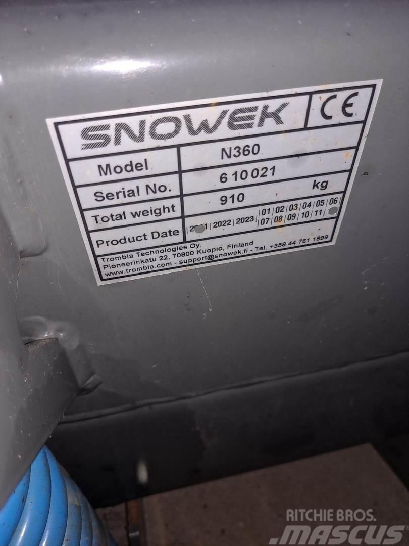 Snowek N 360 Інше дорожнє і снігозбиральне обладнання