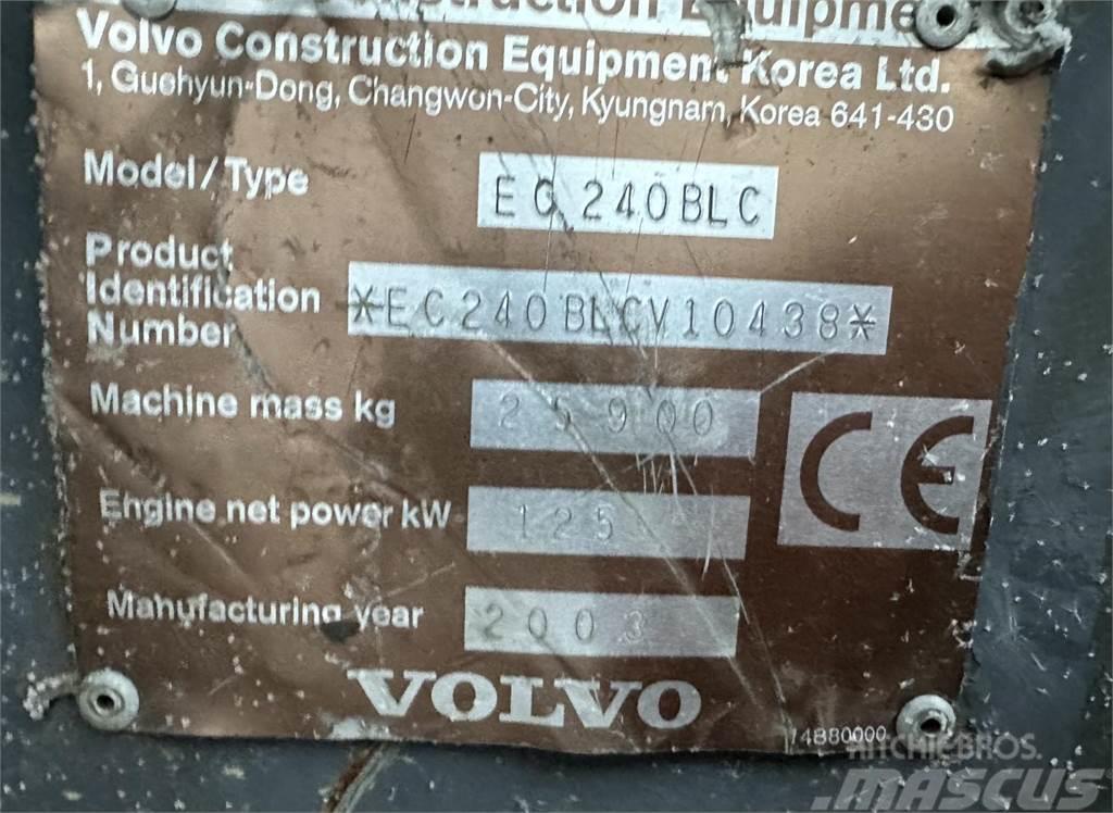 Volvo EC240B Гусеничні екскаватори