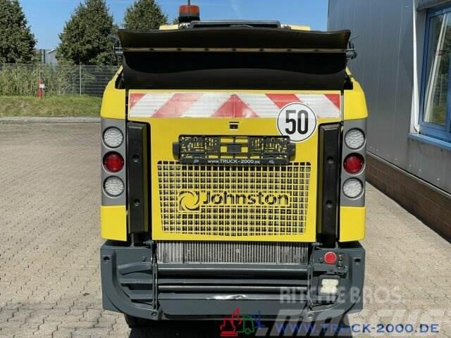 Johnston Bucher Sweeper CX 201 Kehren + Sprühen Klima Вантажівки / спеціальні