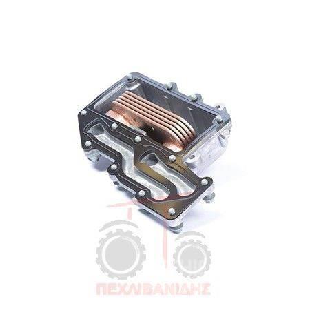 Agco spare part - engine parts - engine oil cooler Двигуни