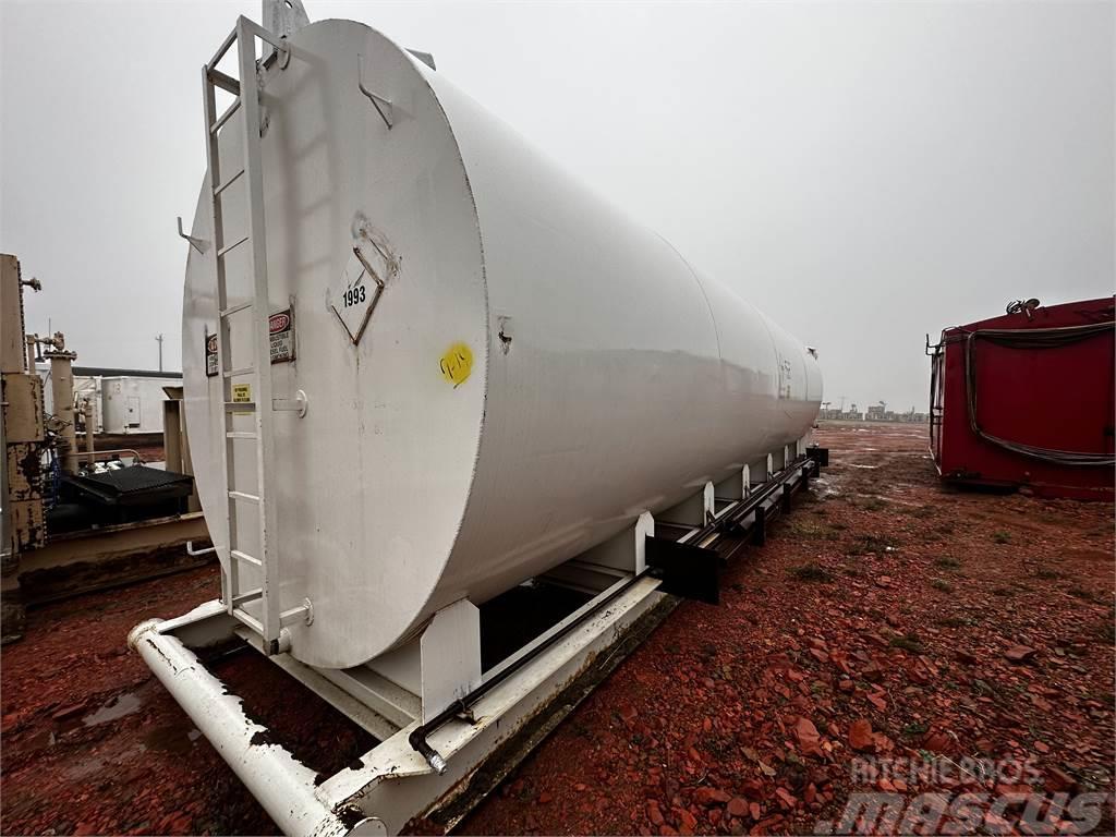  Skidded Fuel Tank 18,000 Gallon Баки