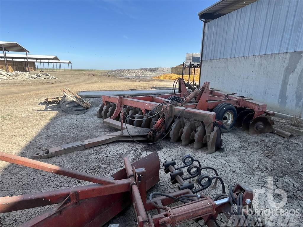 Agco Allis CHALMERS 15 ft Offset Дискові борони