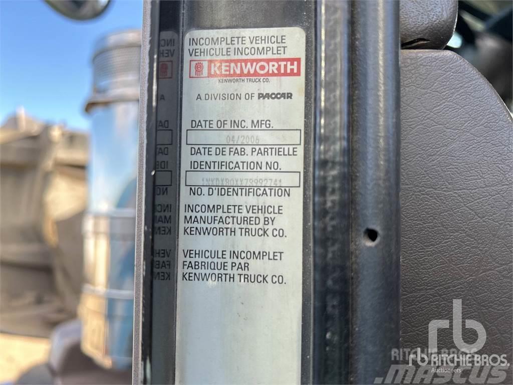 Kenworth T800B Комбі/Вакуумні вантажівки