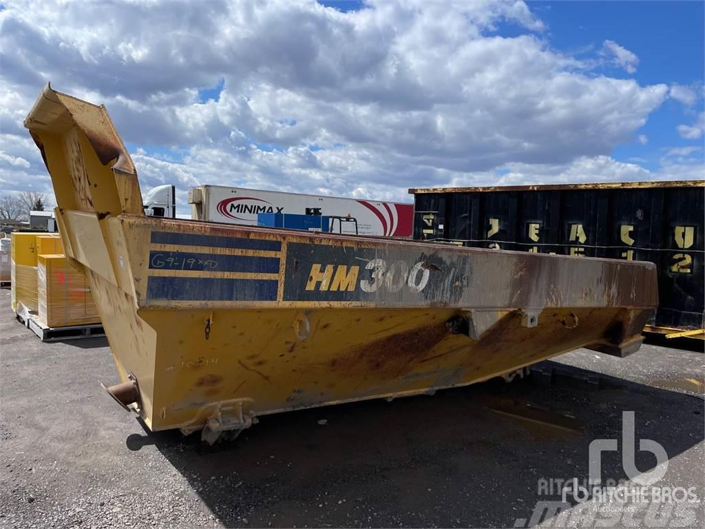 Komatsu Articulated Dump Truck - Fits HM300 Кабіна