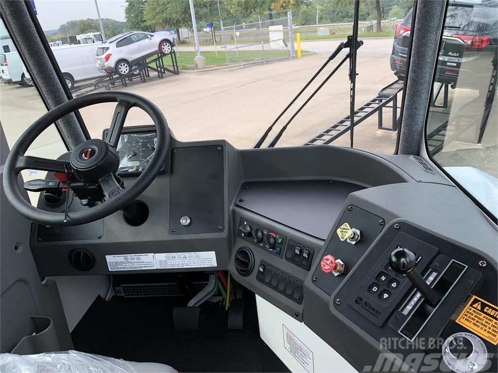 Ottawa 4x2 DOT/ON HWY Вантажівки / спеціальні