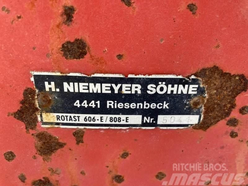 Niemeyer Rotast 808 E Розсіювачі гною