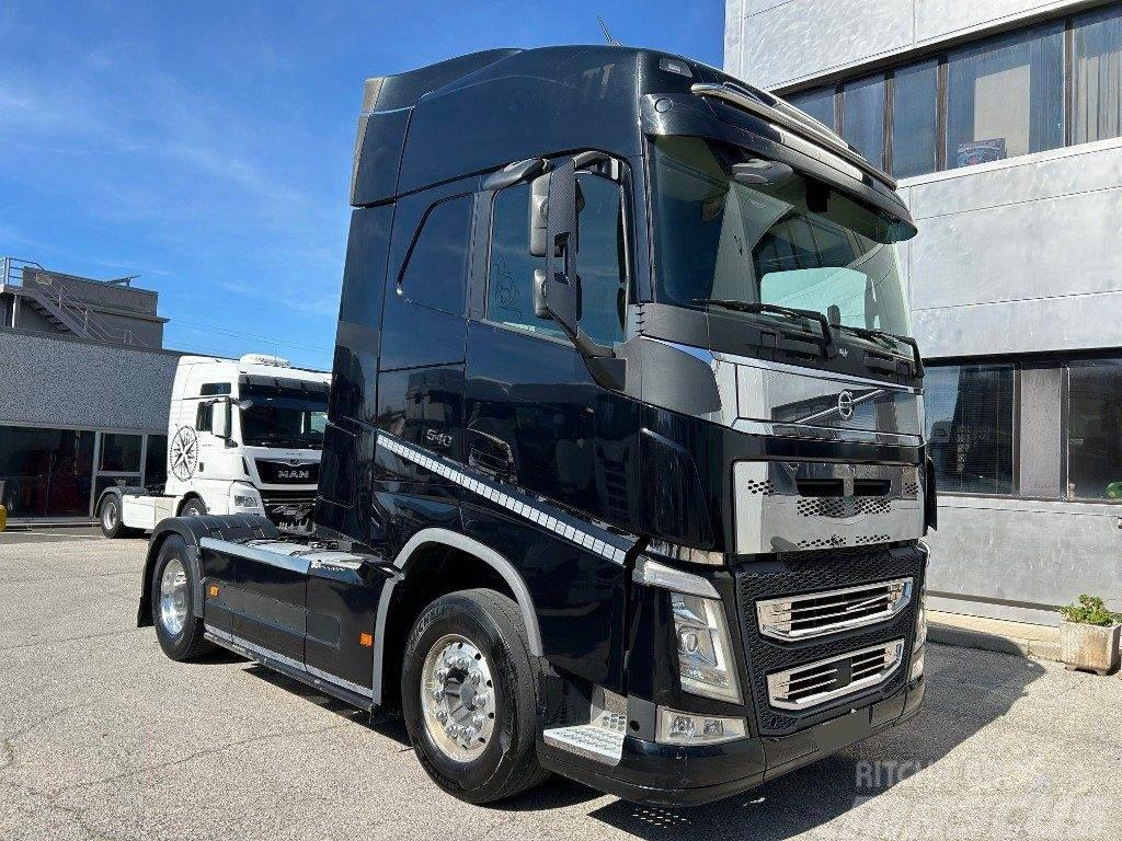 Volvo FH13-500 Вантажівки / спеціальні