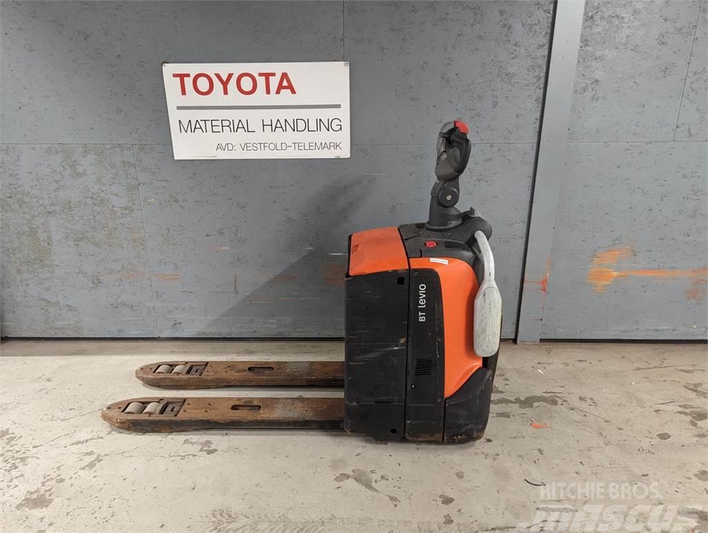 Toyota LPE200B Візки для перевезення піддонів