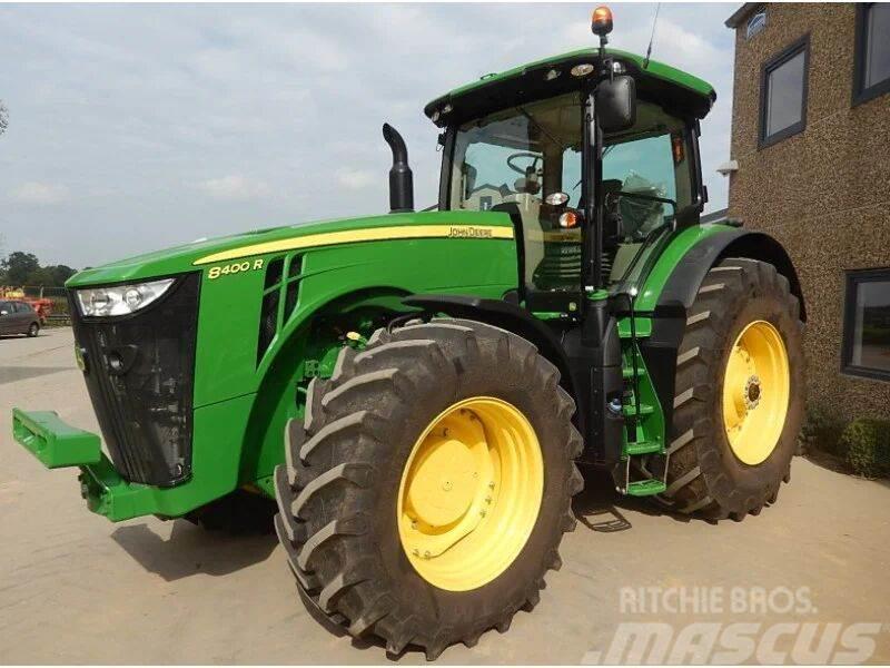 John Deere 8400 R Трактори
