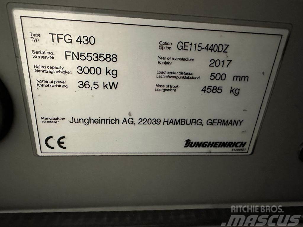 Jungheinrich TFG 430 - TRIPLEX 4,4 m Газові навантажувачі