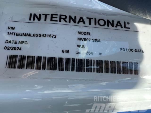 International MV 607 Вантажівки / спеціальні
