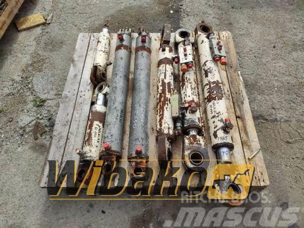 Mecalac Set of cylinders Mecalac AS150 Гідравліка