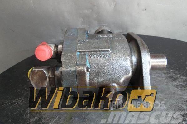 Vickers Hydraulic pump Vickers 2776627-28 345998 Гідравліка