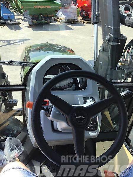 Valtra A115 MH4 Трактори