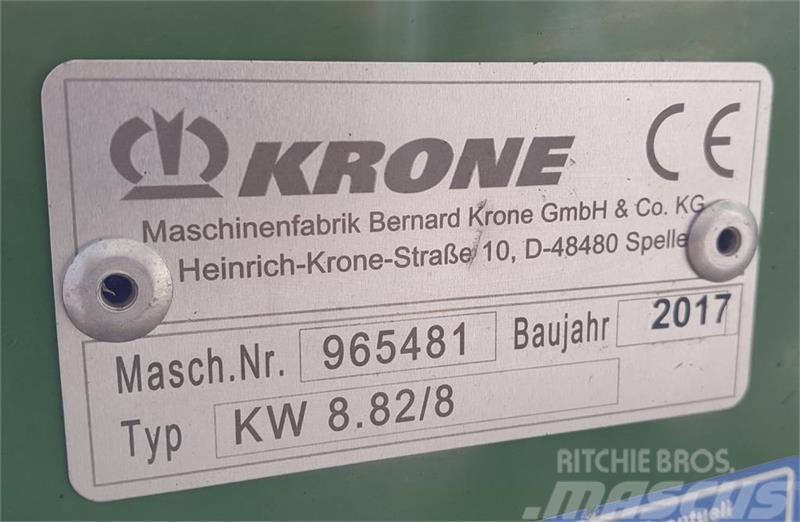 Krone KW 8.82/8 Граблі і сінозворушувачі