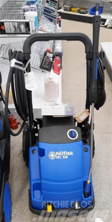 Nilfisk MC 5M 200/1000 + Foamsprayer Моечные аппараты высокого давления